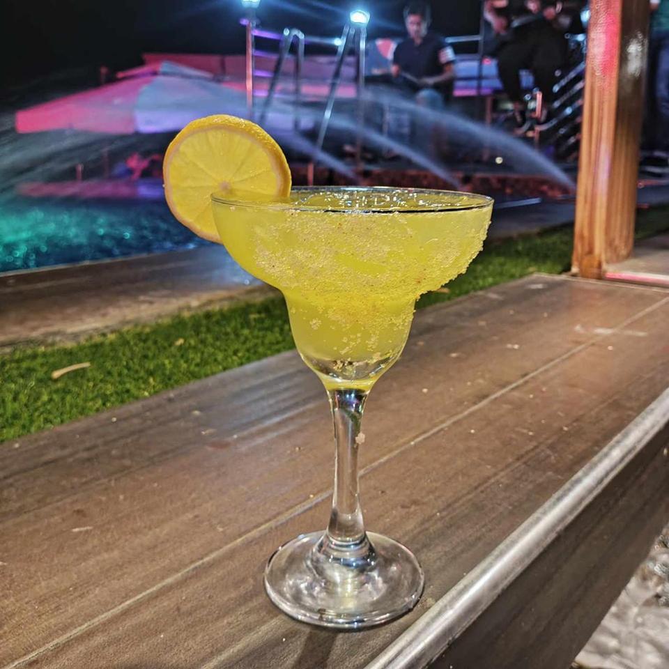 Shine Boutique Hotel Tagum Экстерьер фото