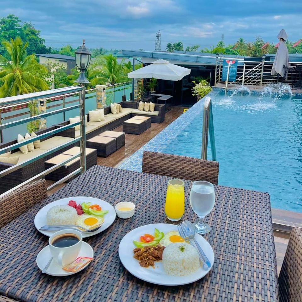 Shine Boutique Hotel Tagum Экстерьер фото