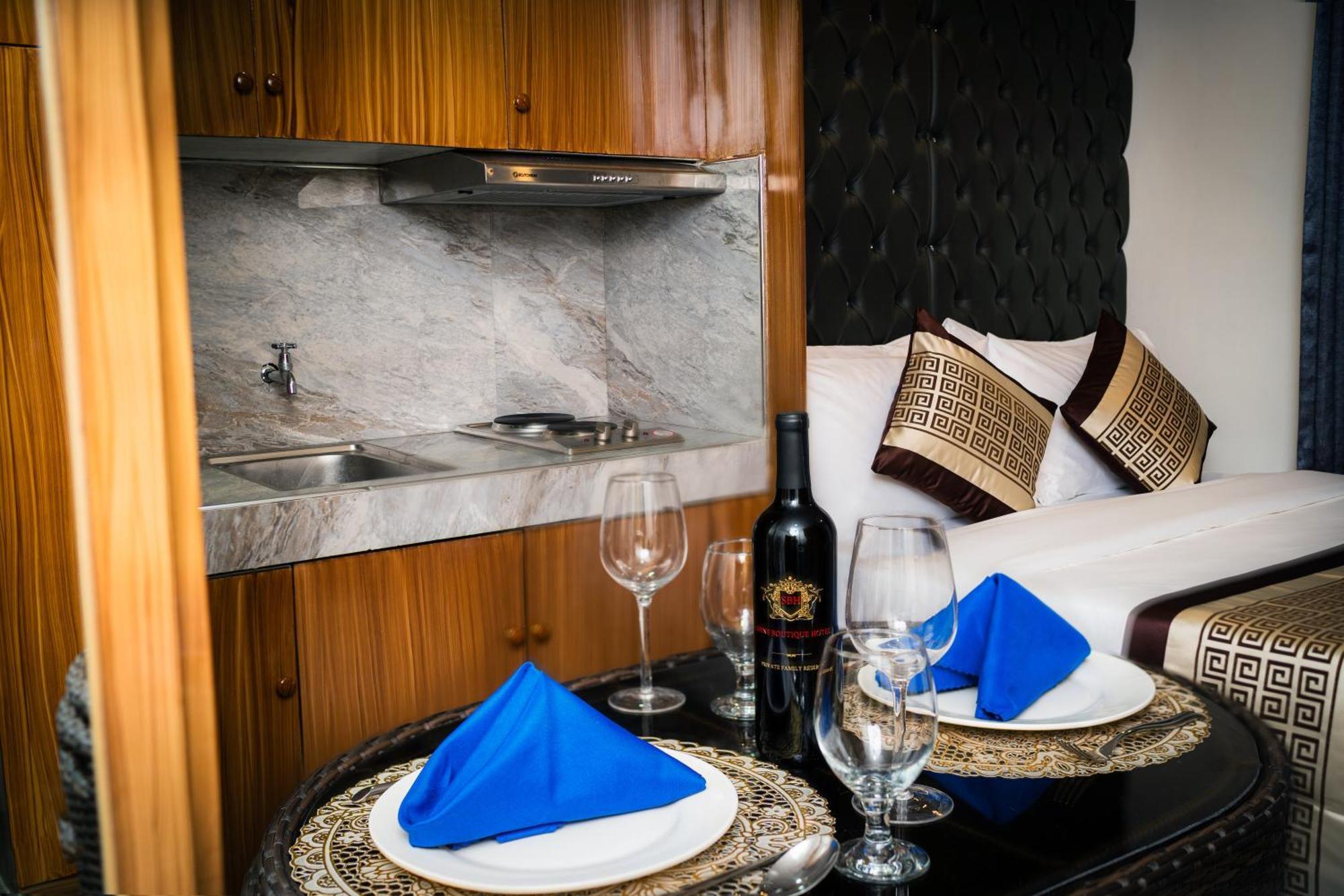 Shine Boutique Hotel Tagum Экстерьер фото