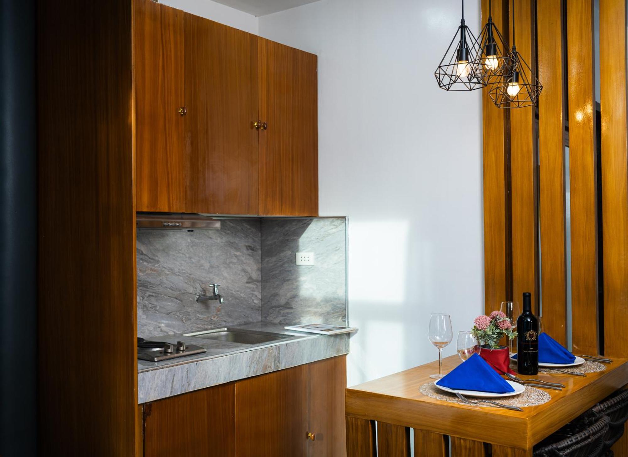 Shine Boutique Hotel Tagum Экстерьер фото
