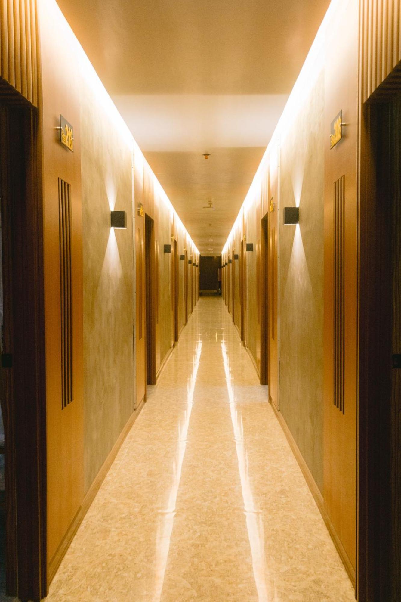 Shine Boutique Hotel Tagum Экстерьер фото
