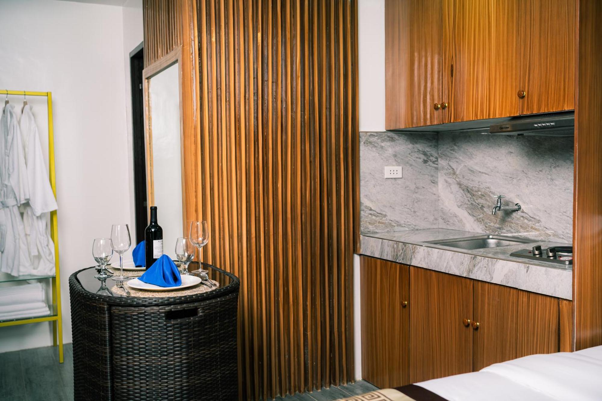 Shine Boutique Hotel Tagum Экстерьер фото